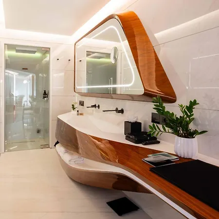 Szálloda Romeo 5*