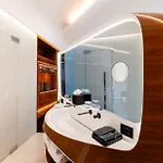 Romeo Hotel