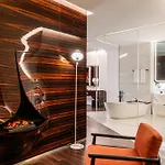 Romeo 5* Roma